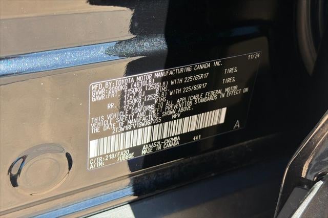 2025 Toyota RAV4 XLE