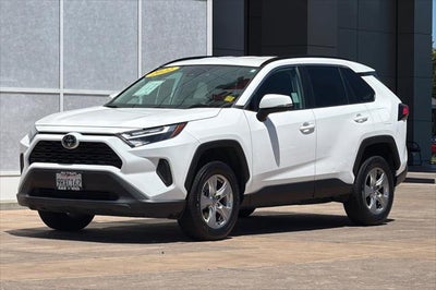 2022 Toyota RAV4 XLE