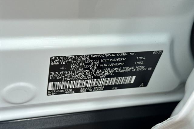 2025 Toyota RAV4 XLE