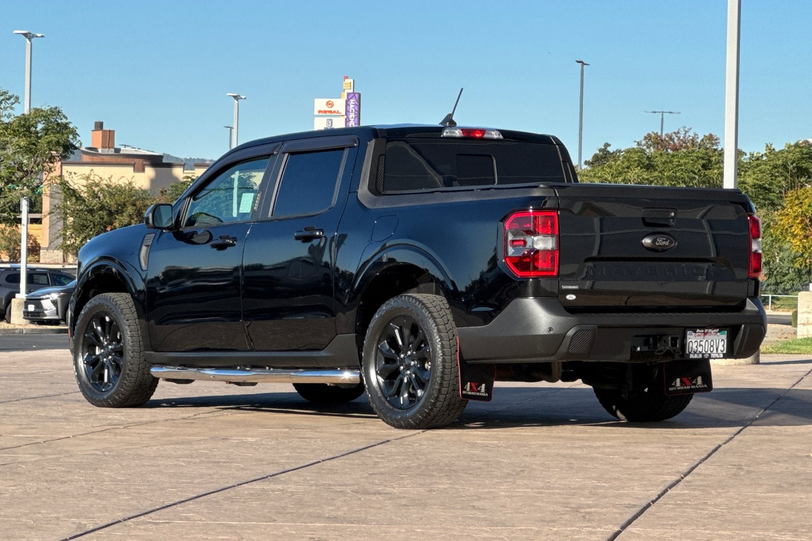 2023 Ford Maverick Lariat