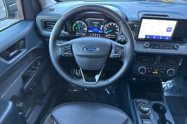 2023 Ford Maverick Lariat
