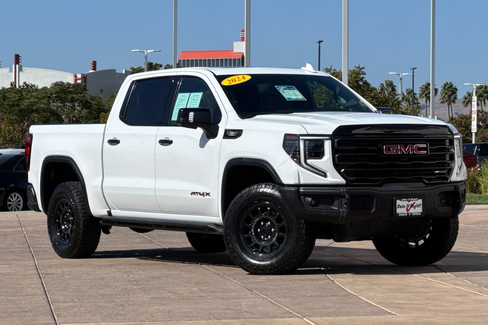 2024 GMC Sierra 1500 AT4X