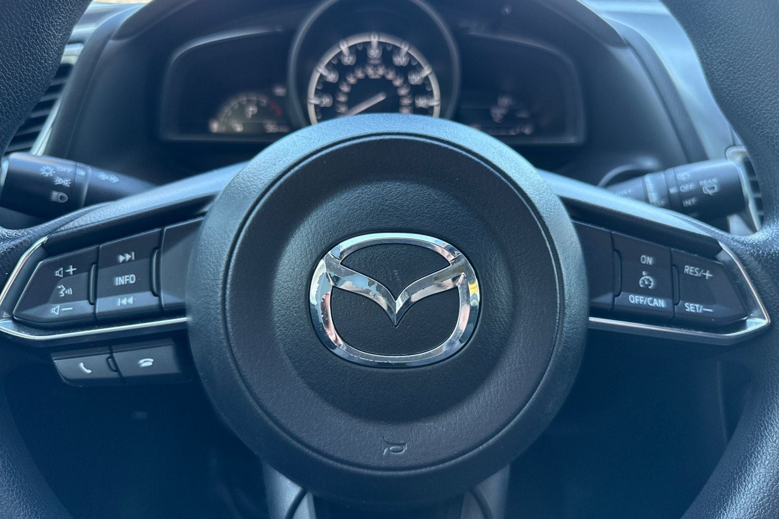 2018 Mazda Mazda3 Sport