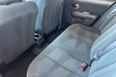 2012 Nissan Versa 1.8 S