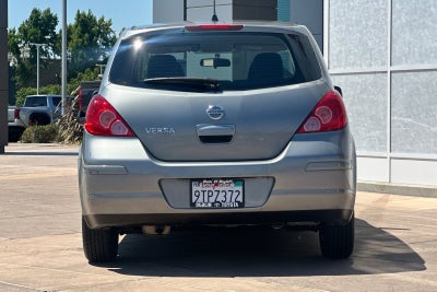 2012 Nissan Versa 1.8 S