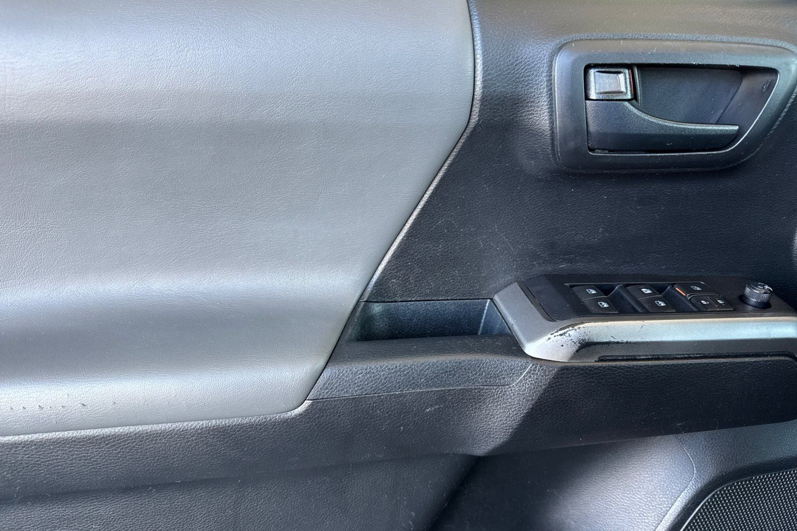 2019 Toyota Tacoma SR5 V6