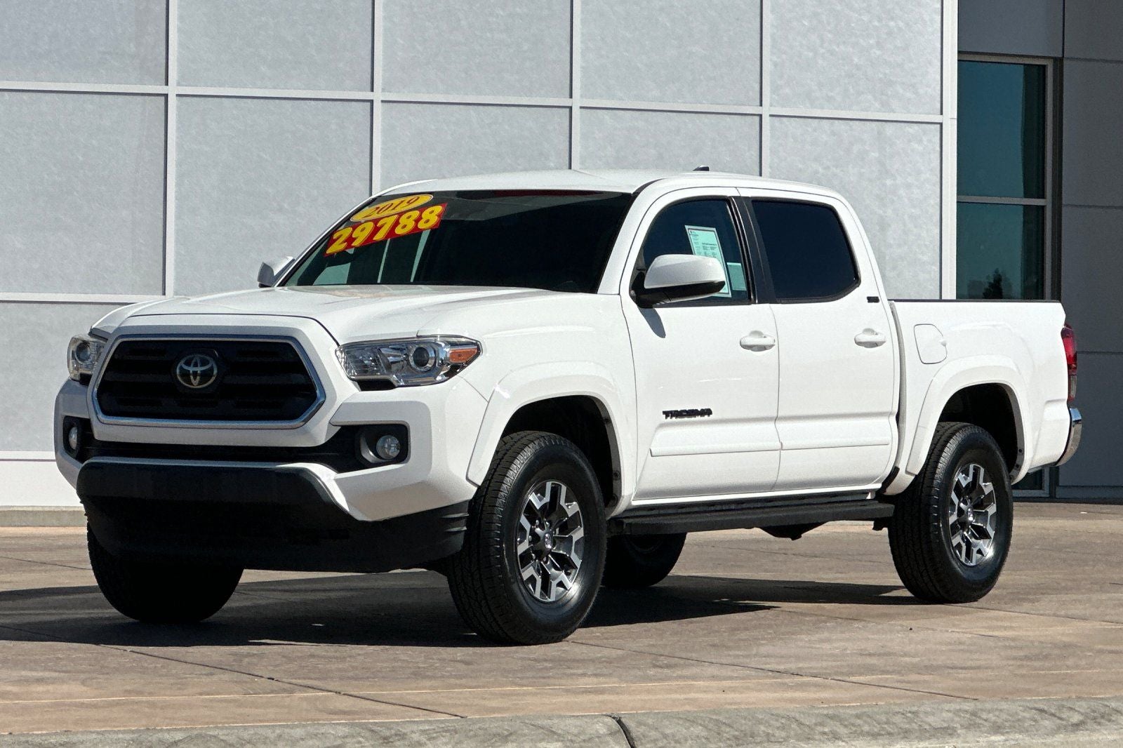 2019 Toyota Tacoma SR5 V6
