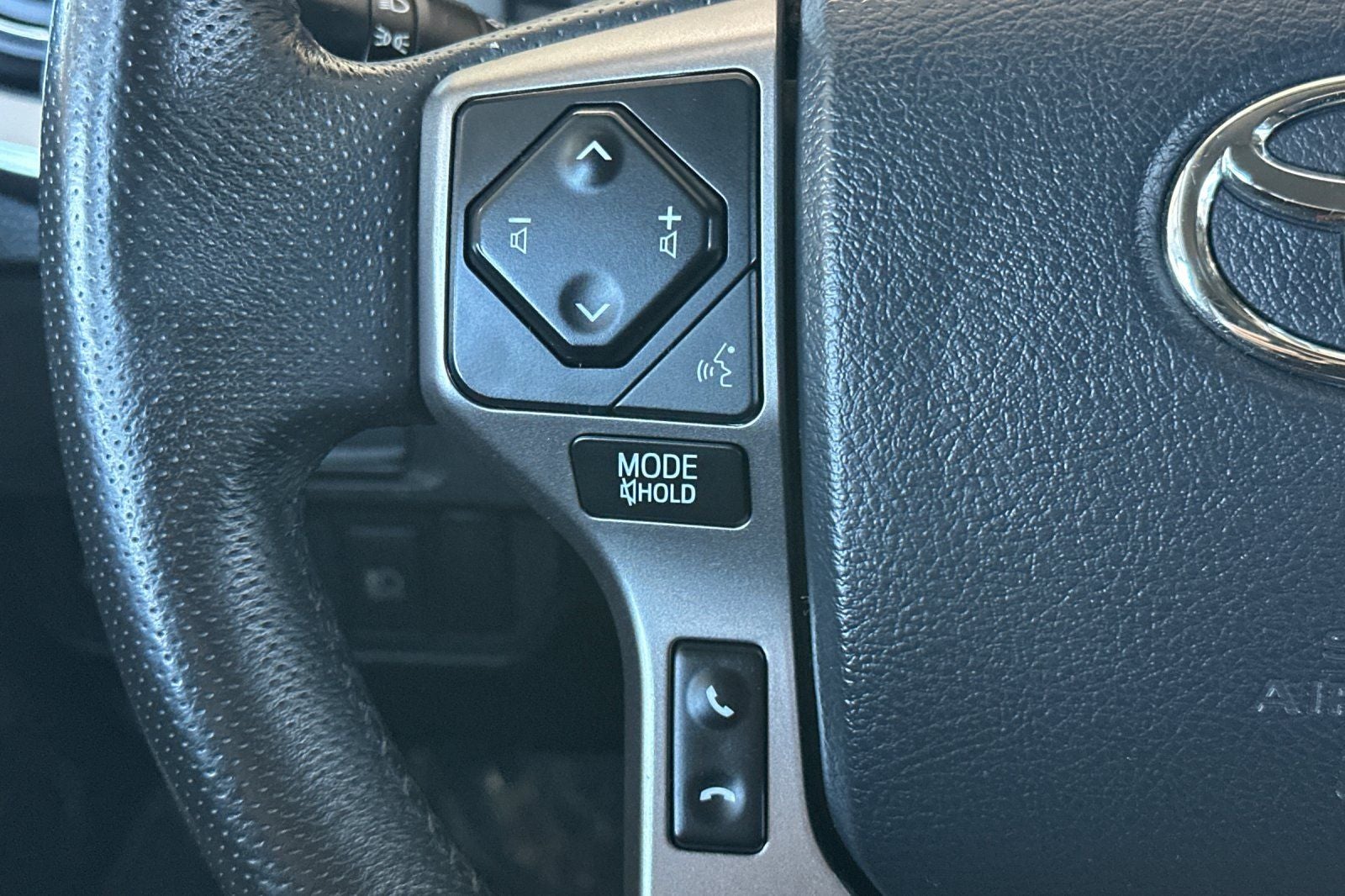 2019 Toyota Tacoma SR5 V6