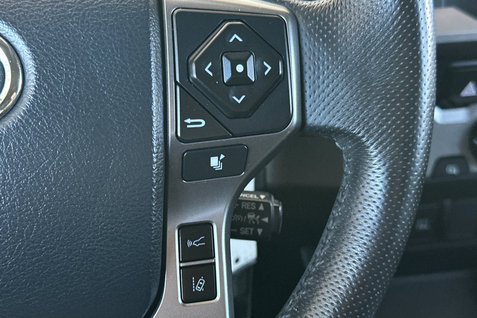 2019 Toyota Tacoma SR5 V6