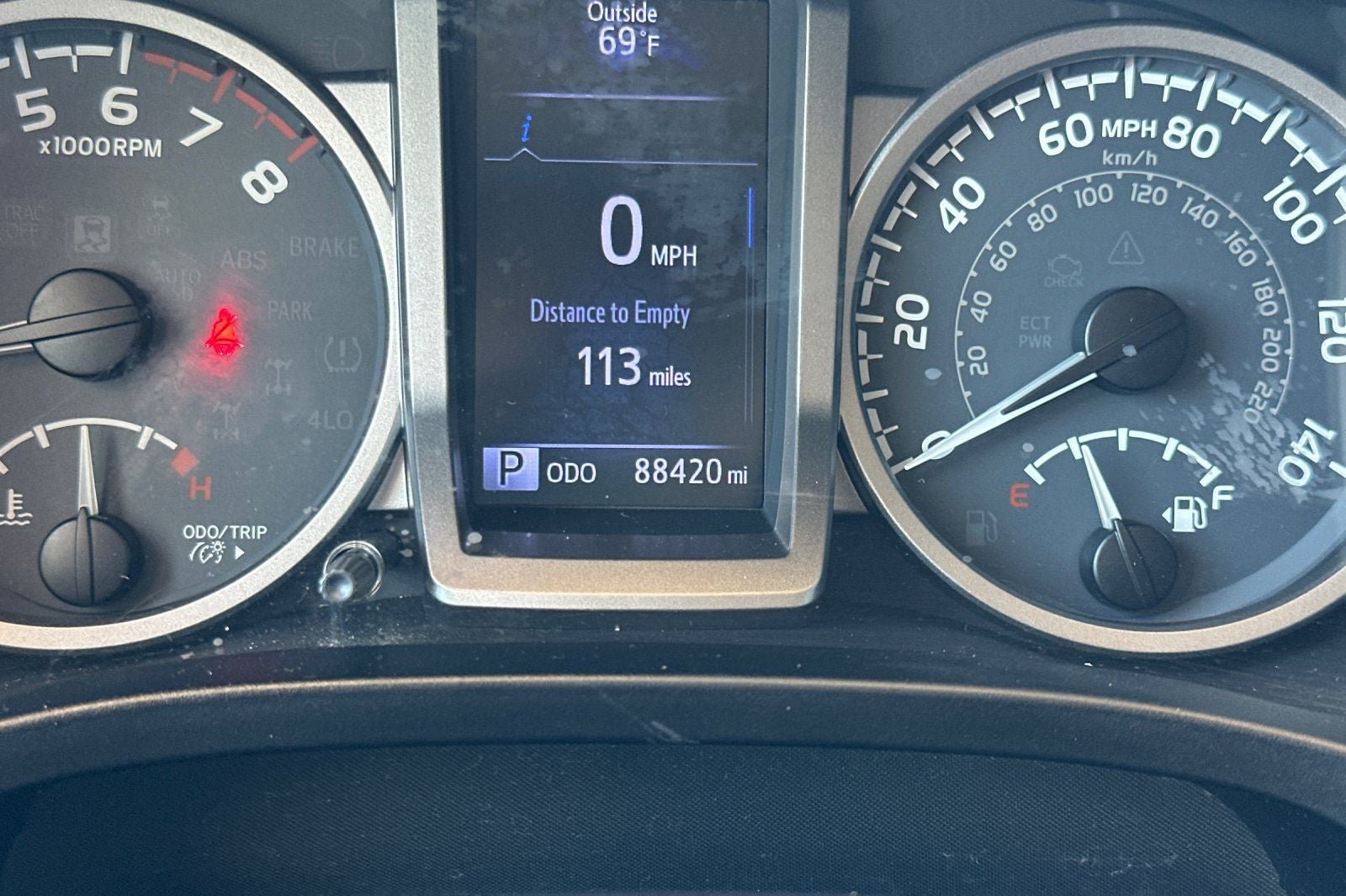 2017 Toyota Tacoma SR5 V6