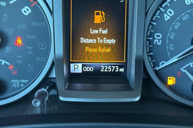 2023 Toyota Tacoma TRD Sport V6