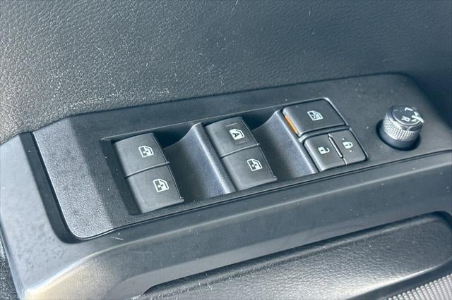 2022 Toyota Tacoma SR V6