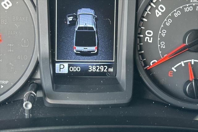 2022 Toyota Tacoma SR V6