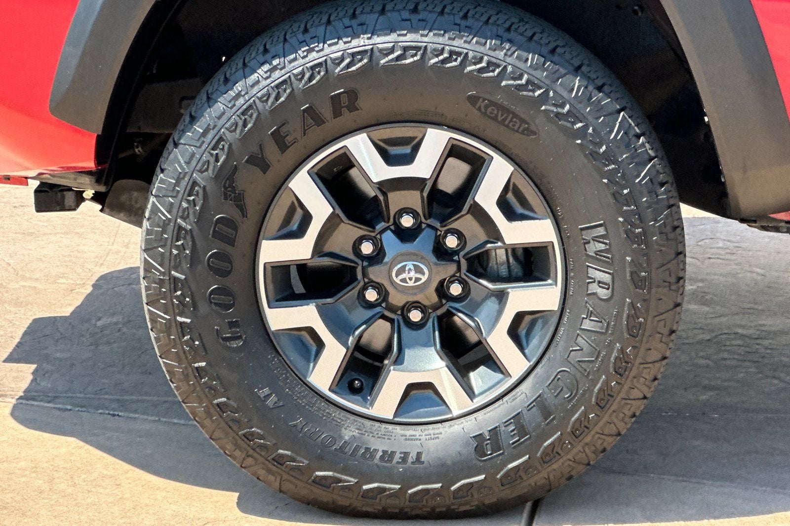 2022 Toyota Tacoma TRD Off-Road V6