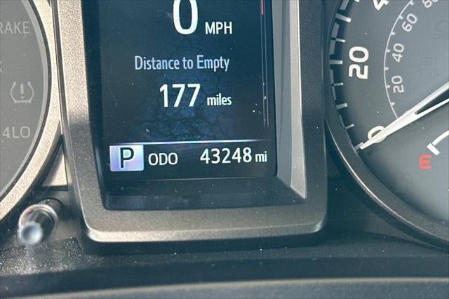 2022 Toyota Tacoma TRD Off-Road V6