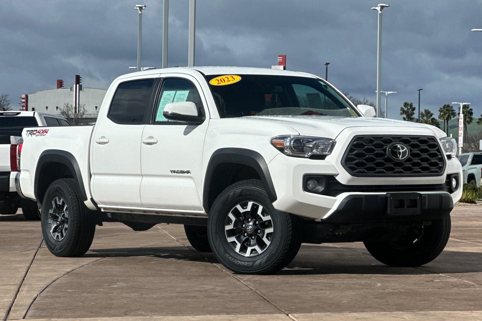 2023 Toyota Tacoma TRD Off-Road V6