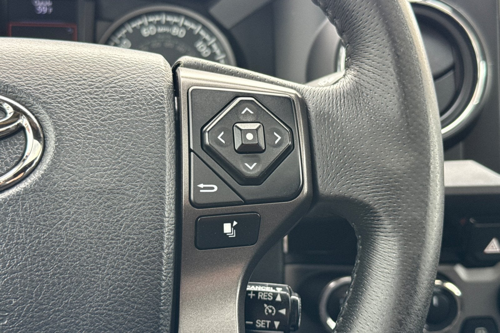 2017 Toyota Tacoma TRD Off-Road V6