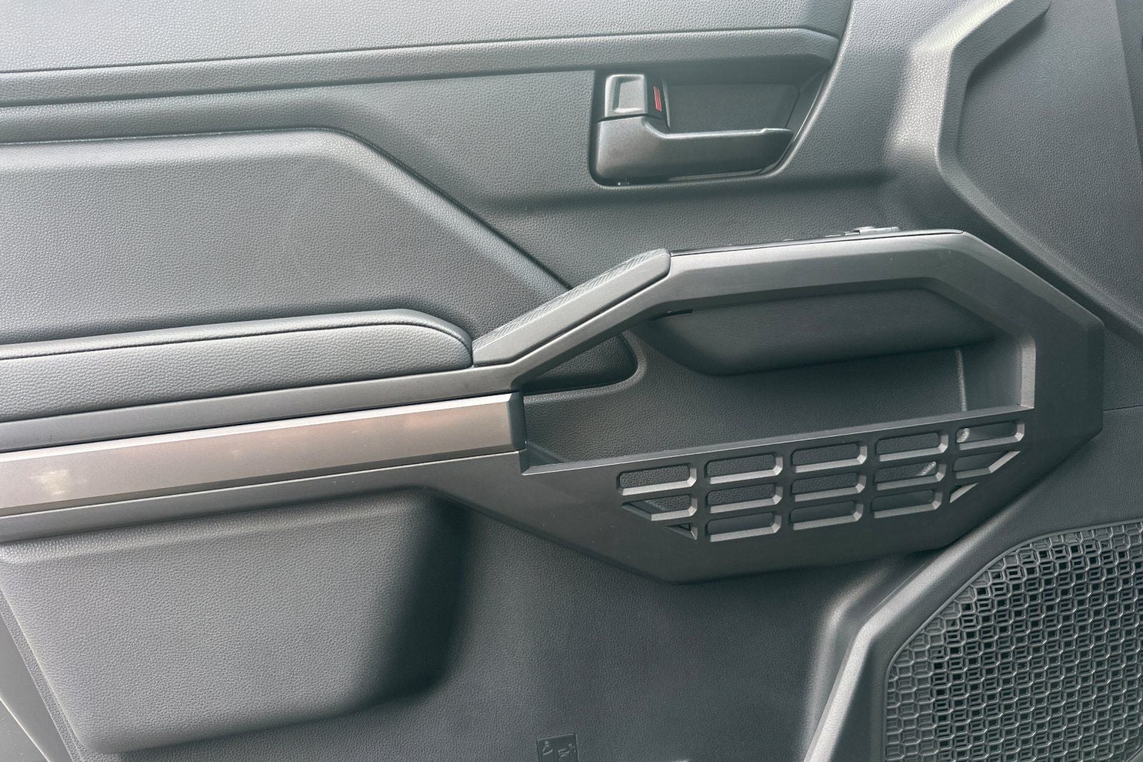 2026 Toyota Tacoma SR5 V6