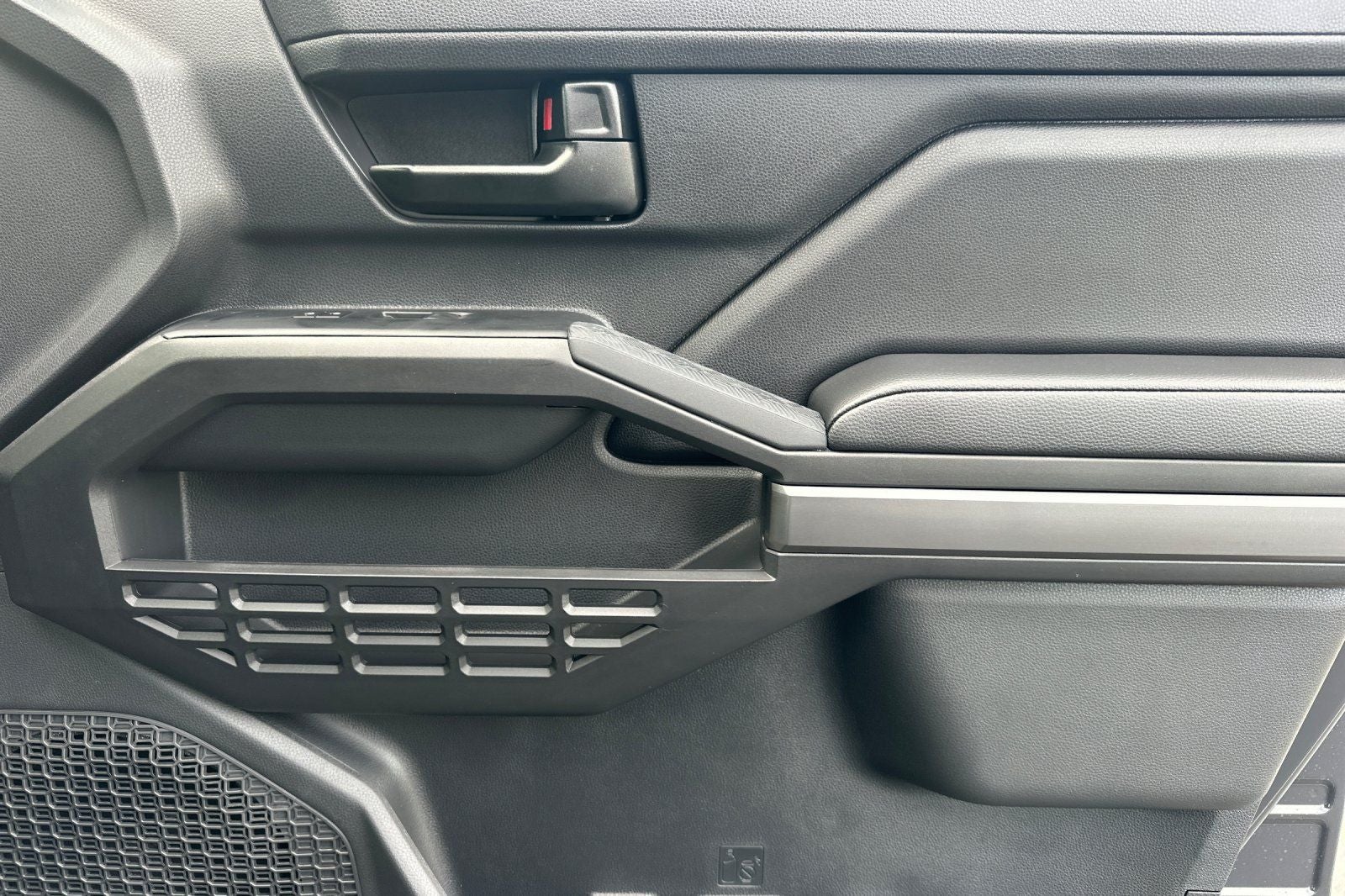 2026 Toyota Tacoma SR5 V6