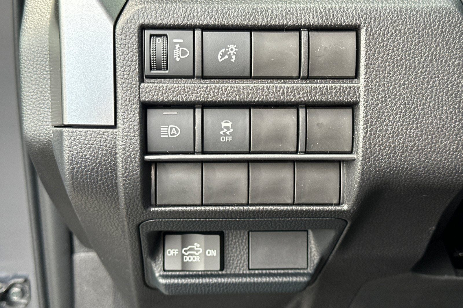 2026 Toyota Tacoma SR5 V6