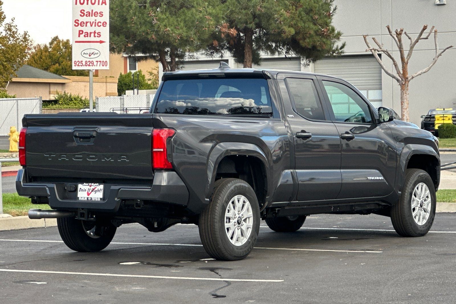 2026 Toyota Tacoma SR5 V6