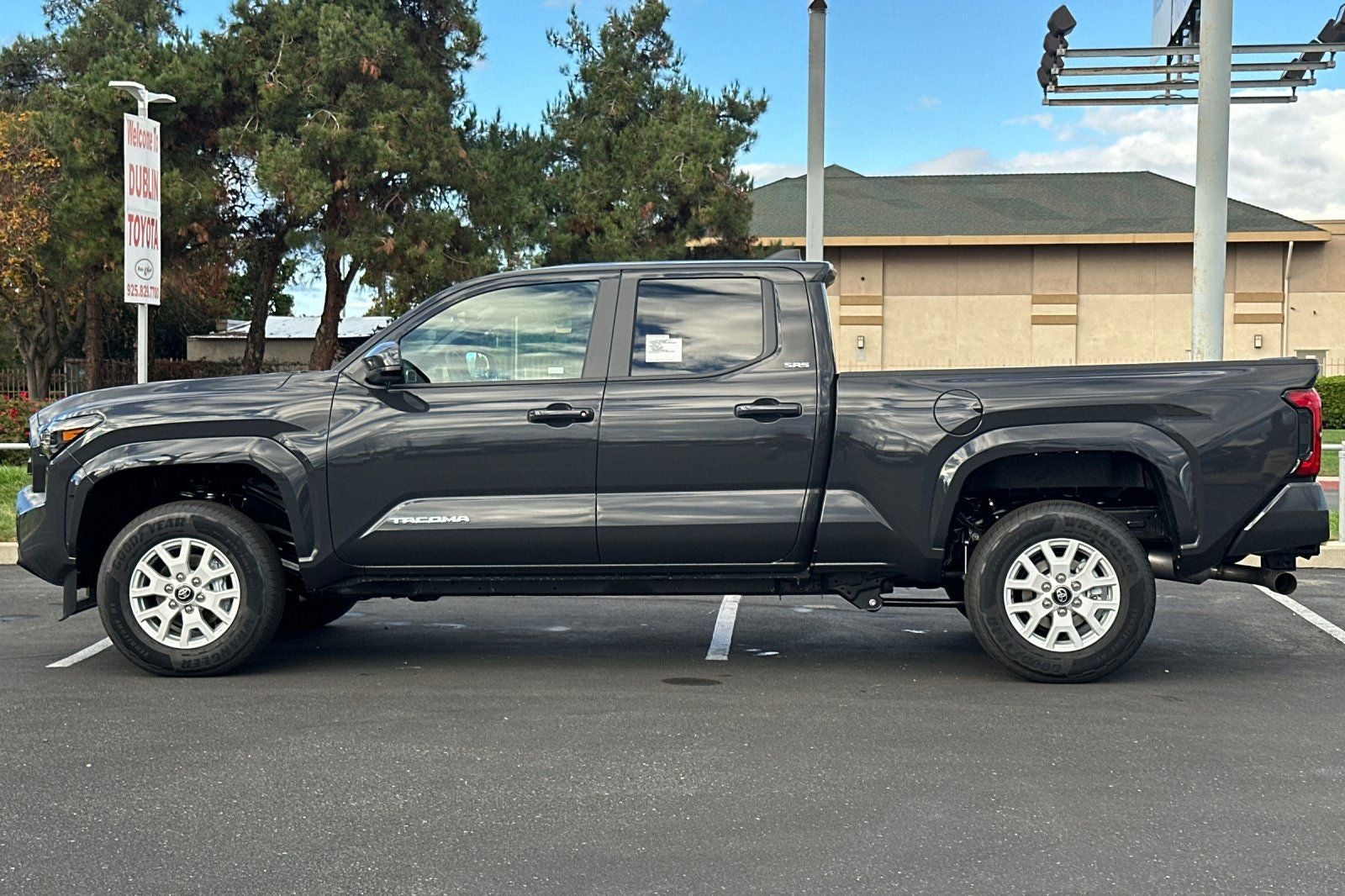2026 Toyota Tacoma SR5 V6