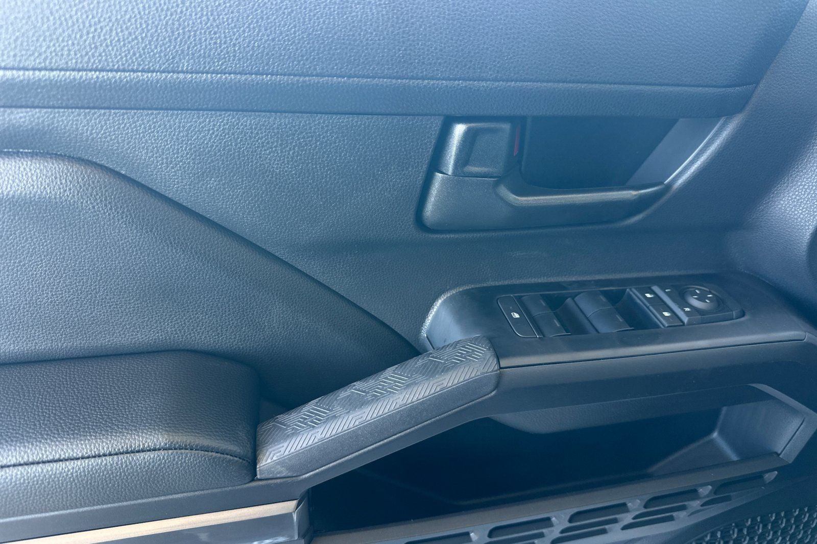 2026 Toyota Tacoma SR5 V6