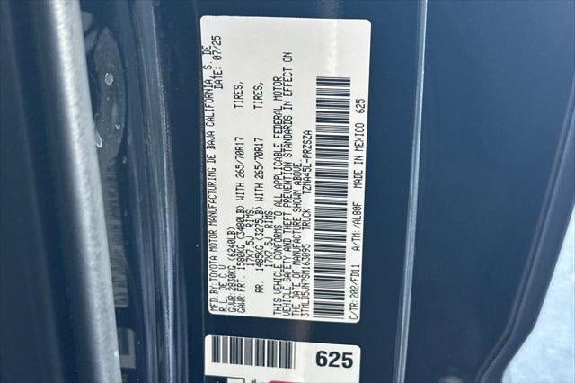 2025 Toyota Tacoma TRD Off-Road