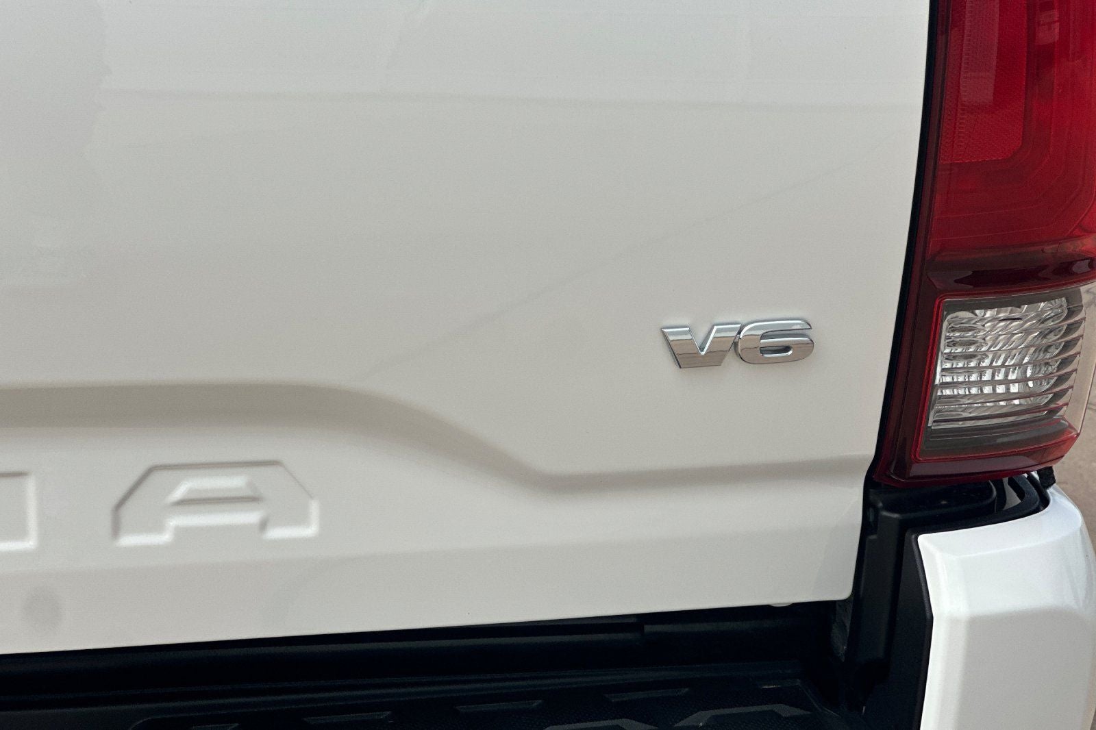 2023 Toyota Tacoma SR5 V6