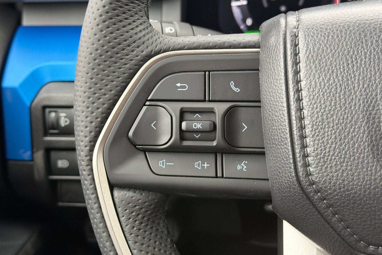 2026 Toyota Tacoma Hybrid TRD Off Road