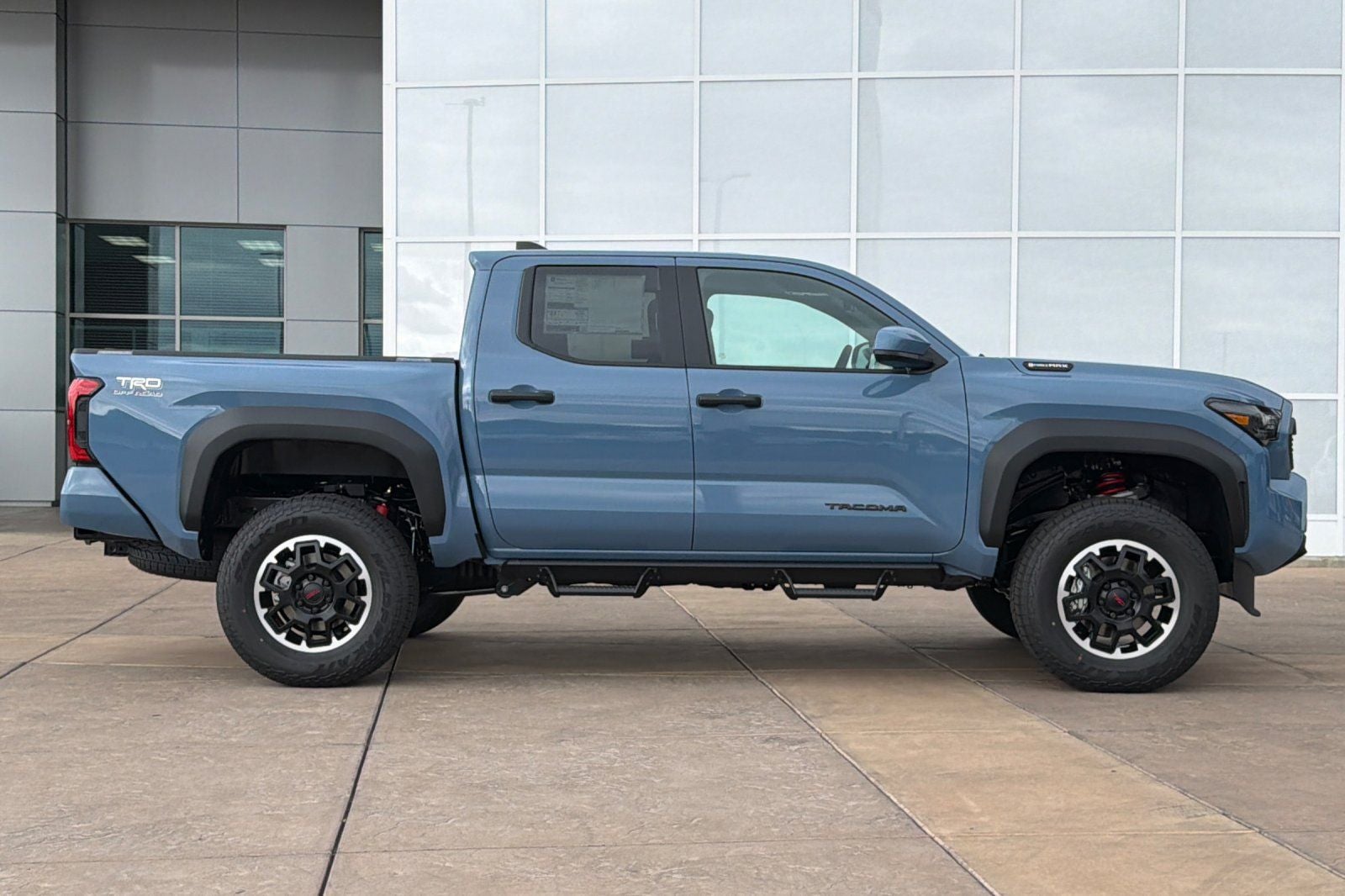 2026 Toyota Tacoma Hybrid TRD Off Road