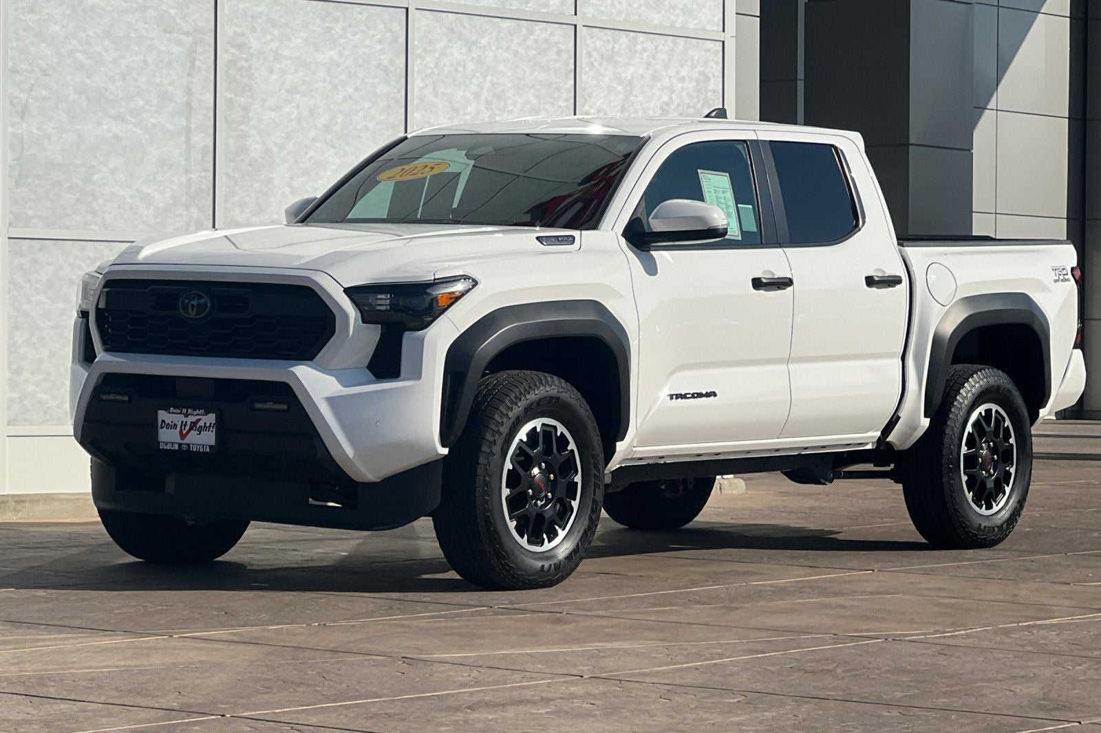 2025 Toyota Tacoma Hybrid TRD Off Road