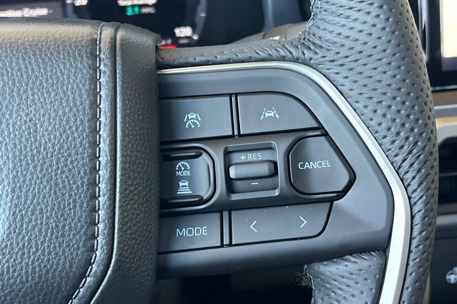 2025 Toyota Tacoma Hybrid TRD Sport