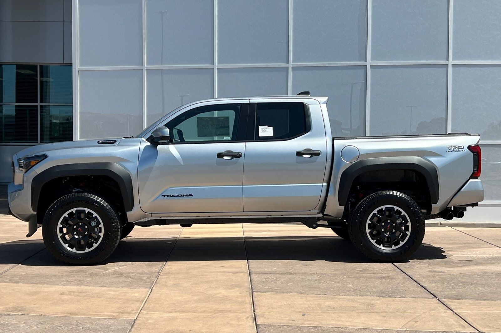 2025 Toyota Tacoma Hybrid TRD Sport