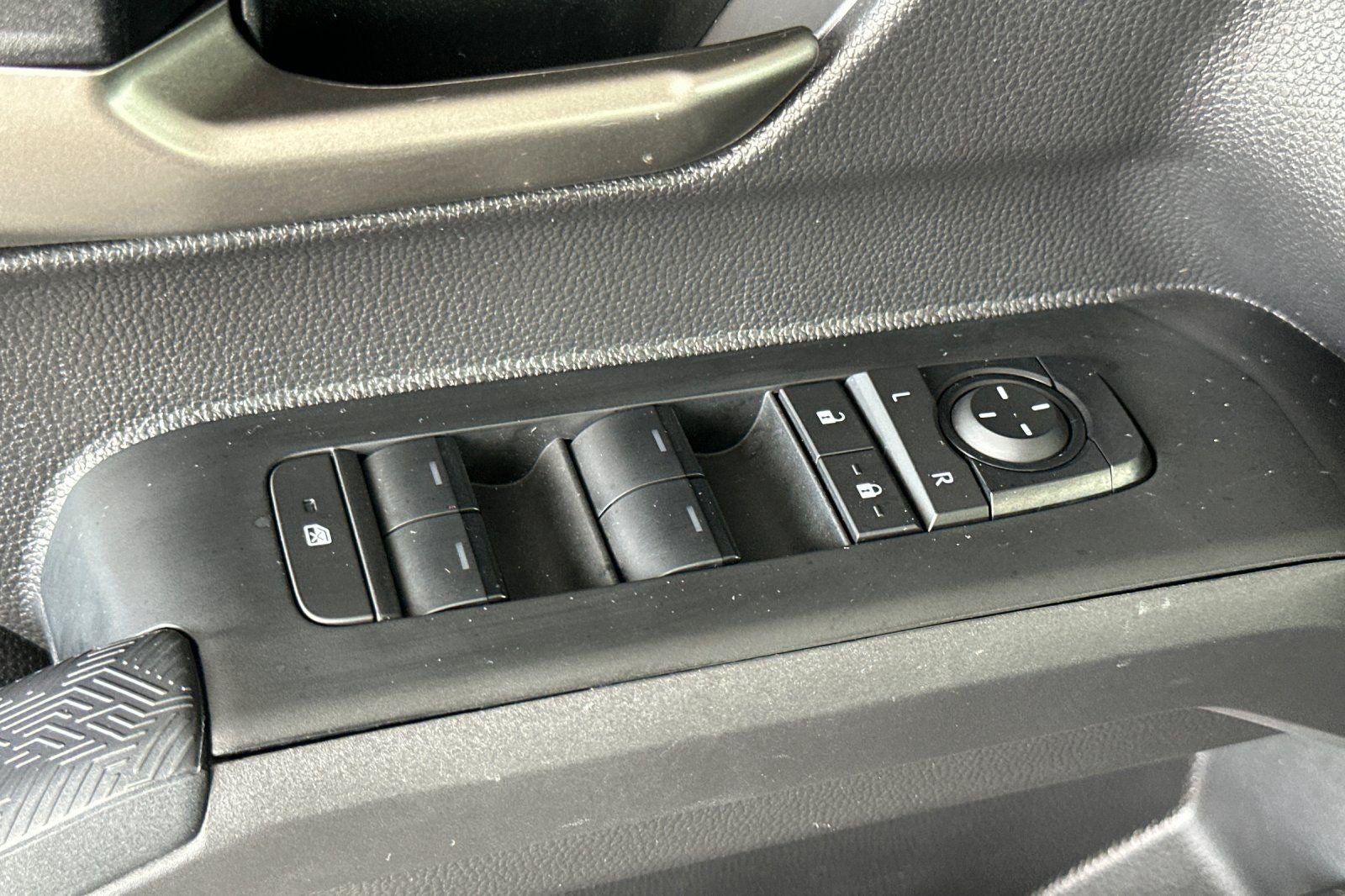 2024 Toyota Tacoma Hybrid TRD Sport