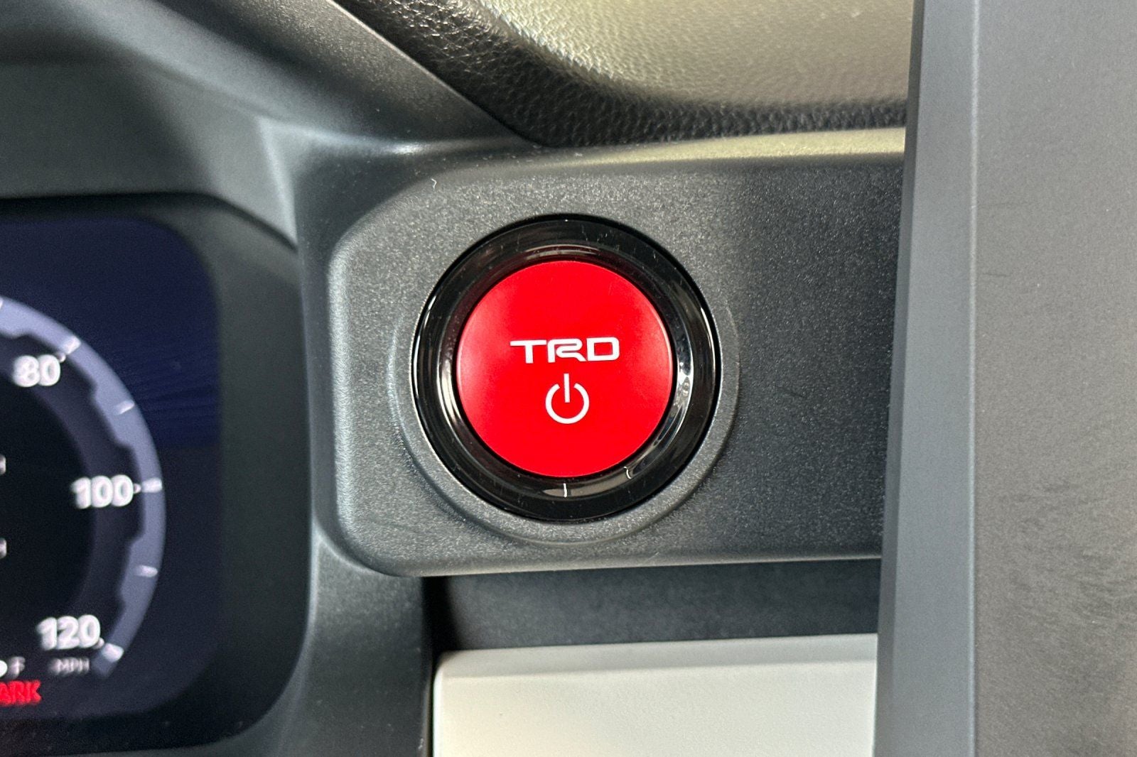 2024 Toyota Tacoma Hybrid TRD Sport