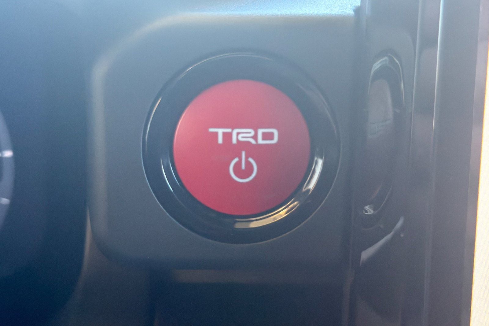 2025 Toyota Tacoma Hybrid TRD Off Road