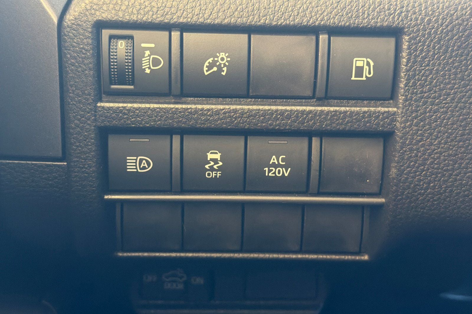 2025 Toyota Tacoma Hybrid TRD Off Road