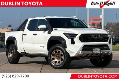 2025 Toyota Tacoma Hybrid Trailhunter