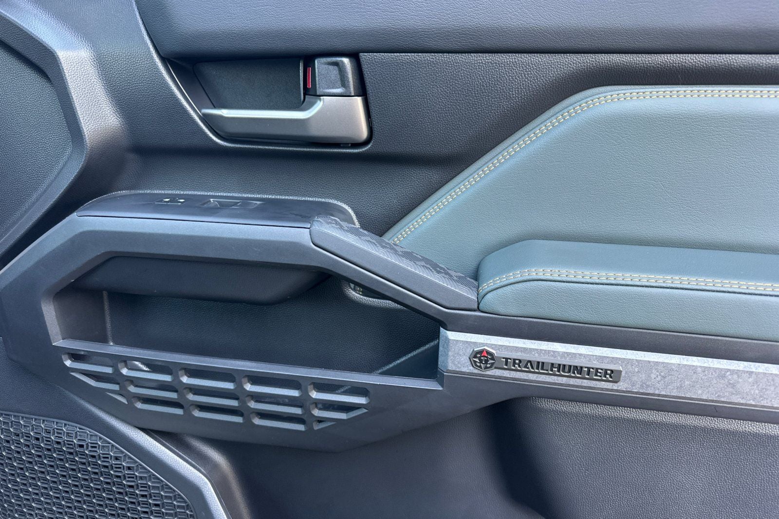 2025 Toyota Tacoma Hybrid Trailhunter