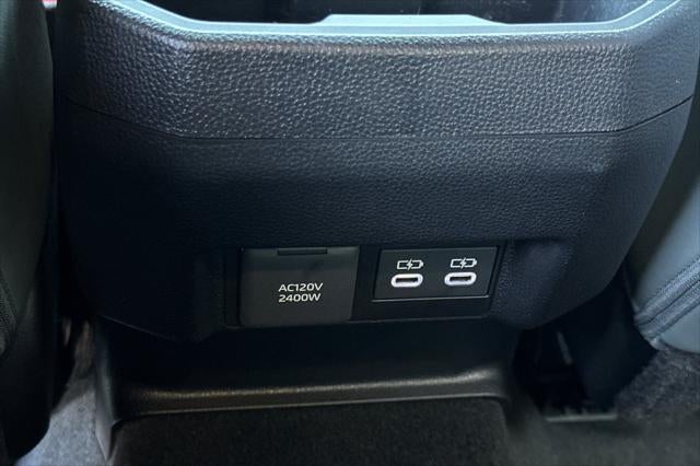 2025 Toyota Tacoma Hybrid Trailhunter