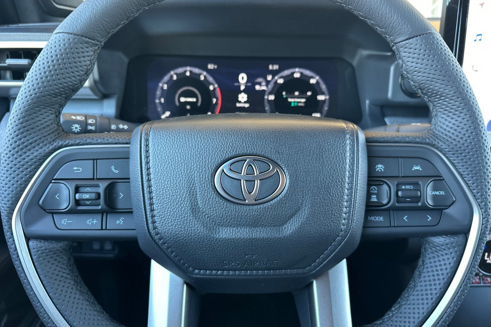 2026 Toyota Tacoma Hybrid Trailhunter