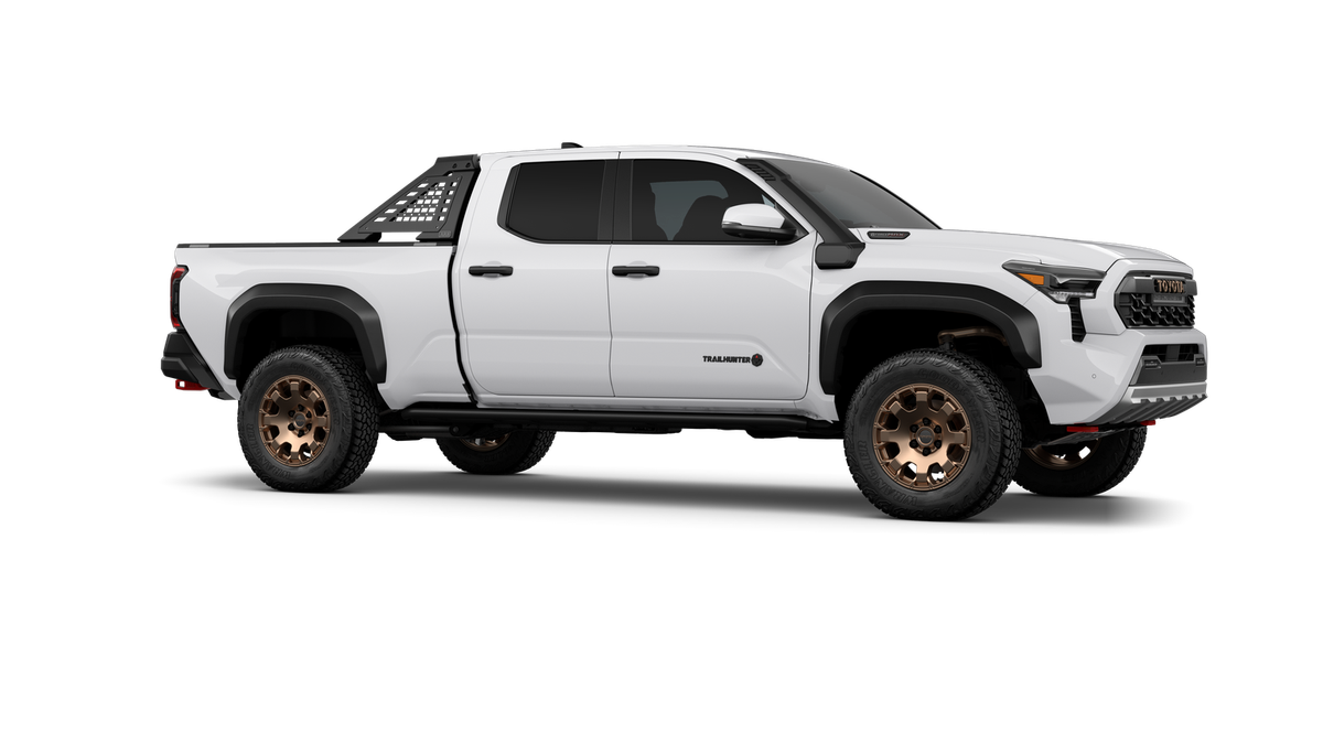 2026 Toyota Tacoma Hybrid Trailhunter