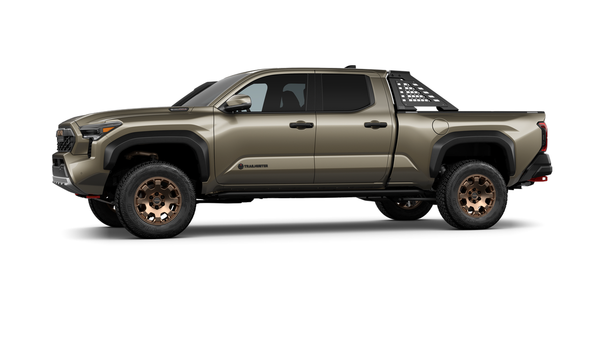 2026 Toyota Tacoma Hybrid Trailhunter