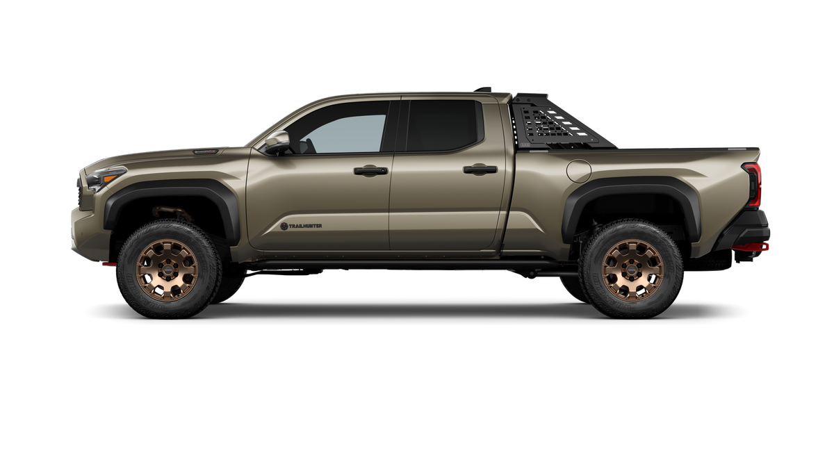 2026 Toyota Tacoma Hybrid Trailhunter