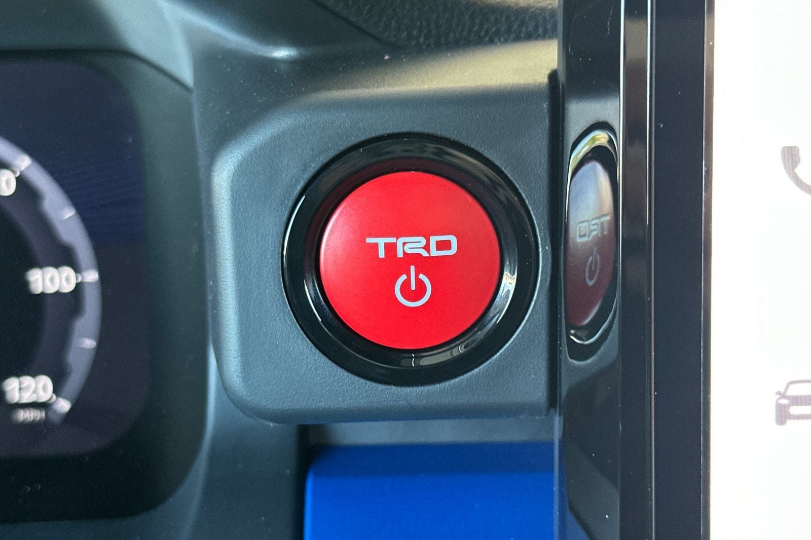 2026 Toyota Tacoma Hybrid TRD Off Road