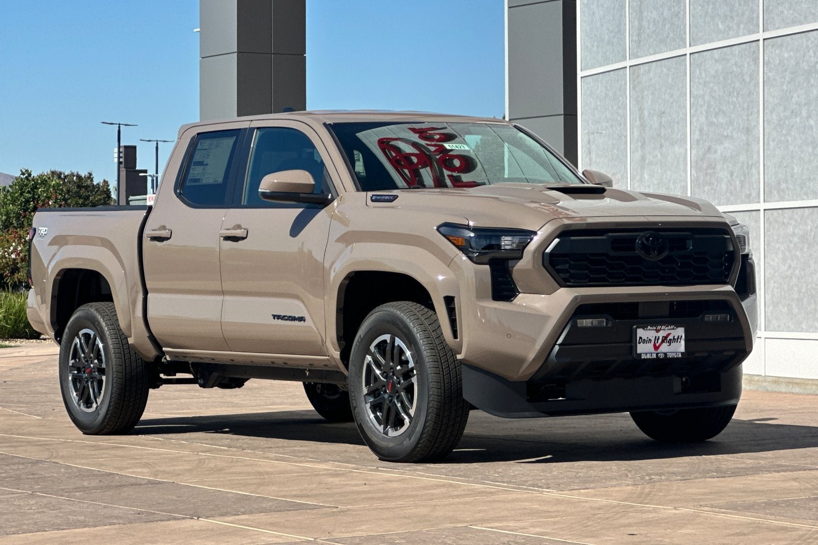 2026 Toyota Tacoma Hybrid TRD Sport
