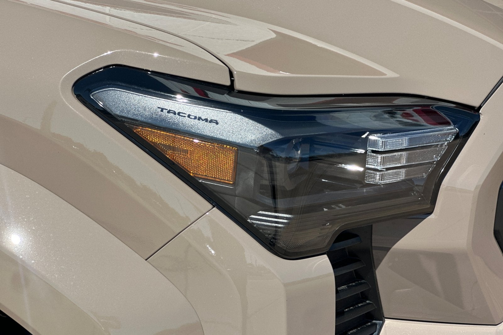 2026 Toyota Tacoma Hybrid TRD Sport