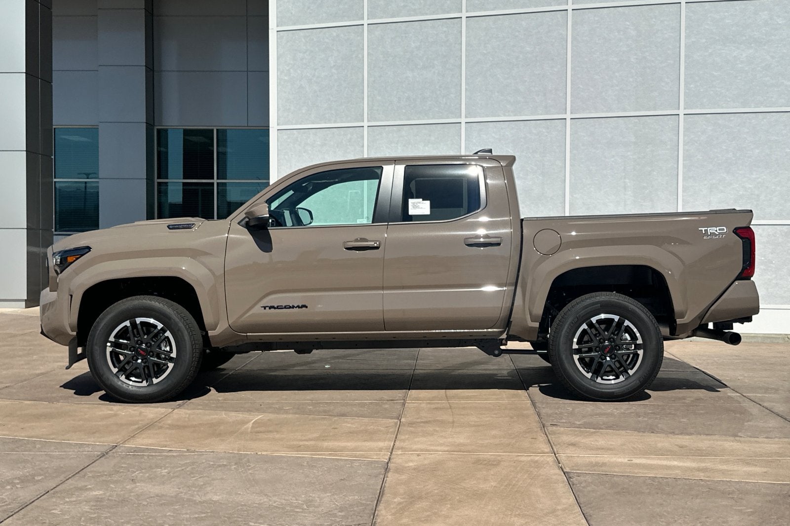 2026 Toyota Tacoma Hybrid TRD Sport