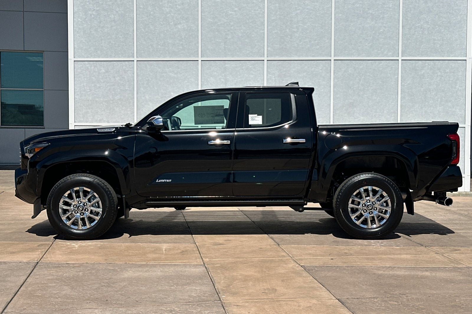 2025 Toyota Tacoma Hybrid Limited